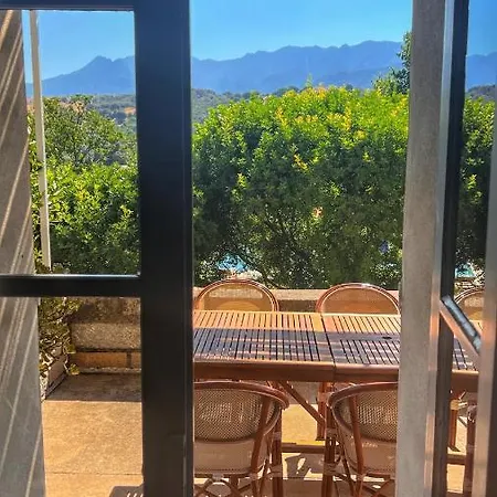 Avec Piscine Villa *